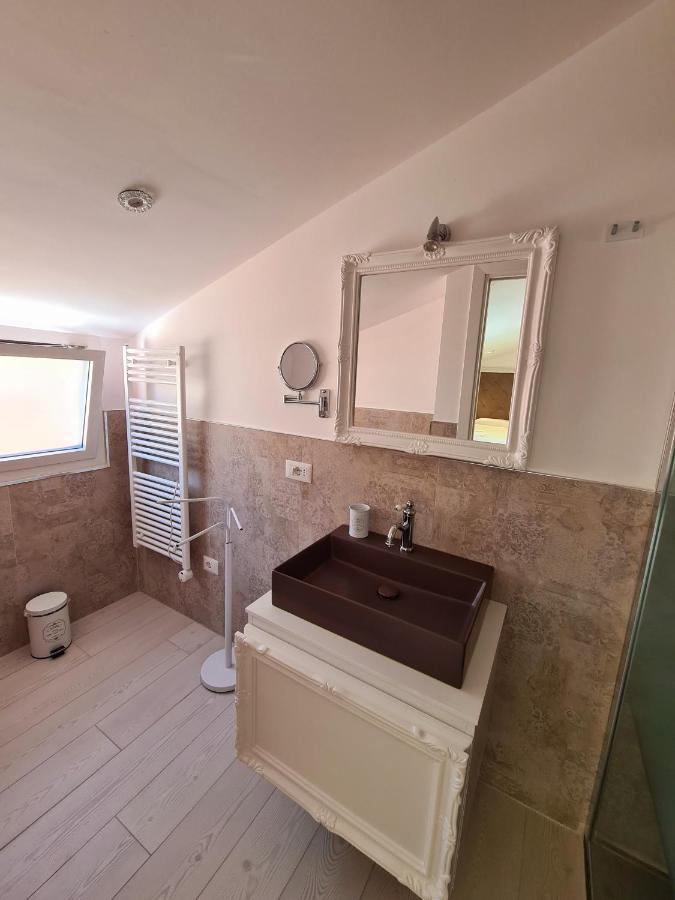 Isola Nel Parco Villas & Rooms La Maddalena  Eksteriør bilde